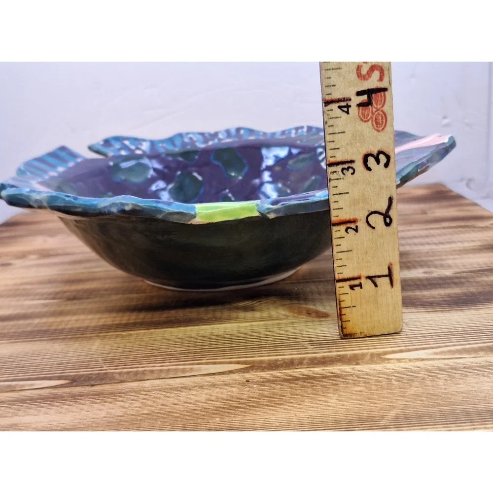 Vintage Fish Motif Small Bowl Dish, Artisan Handmade Signed 10' X 3'‎